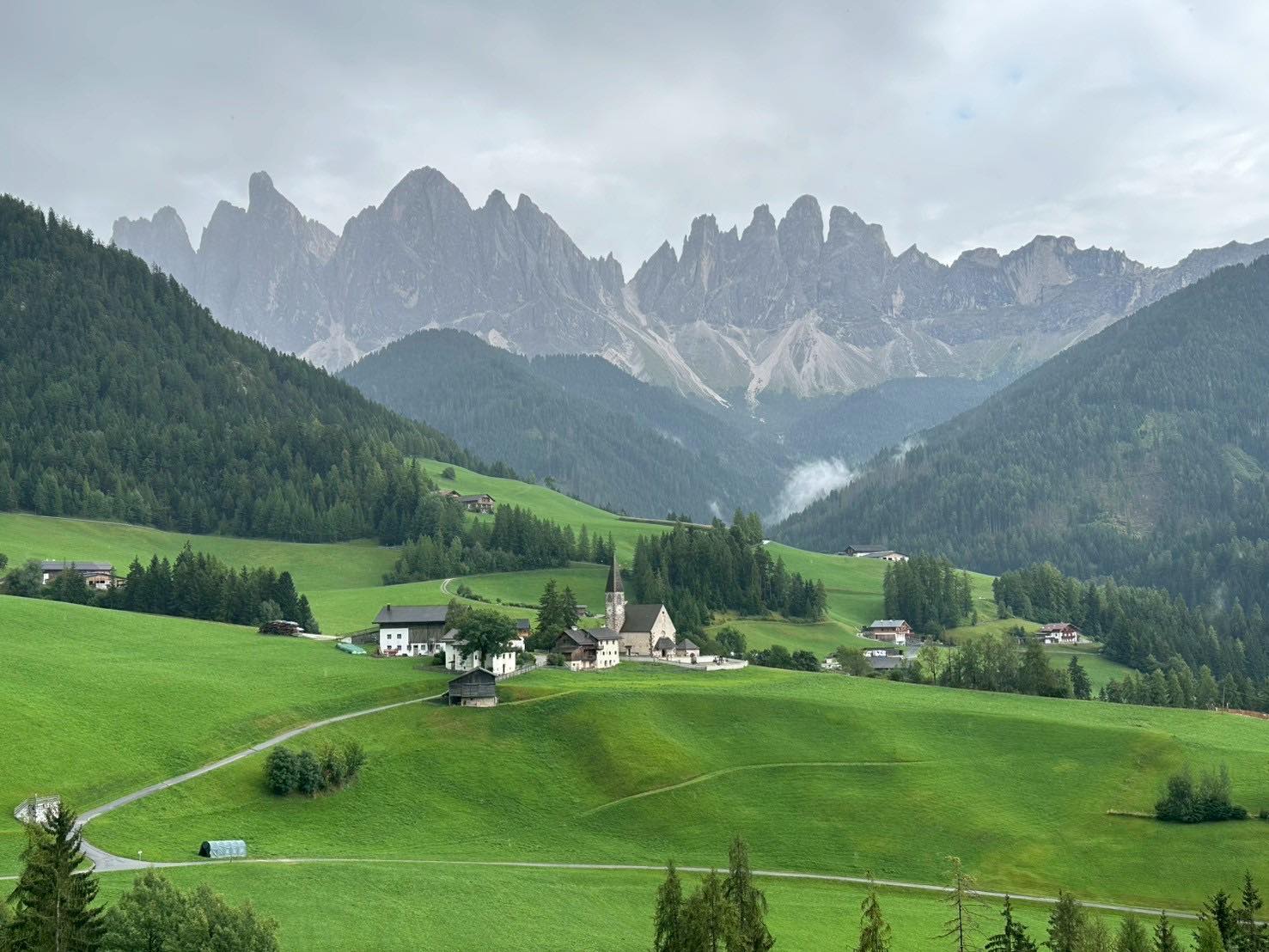 Exclusive Trip เดินทางท่องเที่ยว ณ ประเทศ Switzerland-Austria-Slovenia-Italy-Germany รวมทั้งหมด 5 ประเทศในทริปนี้ ระหว่างวันที่ 18 - 28 สิงหาคม 2568