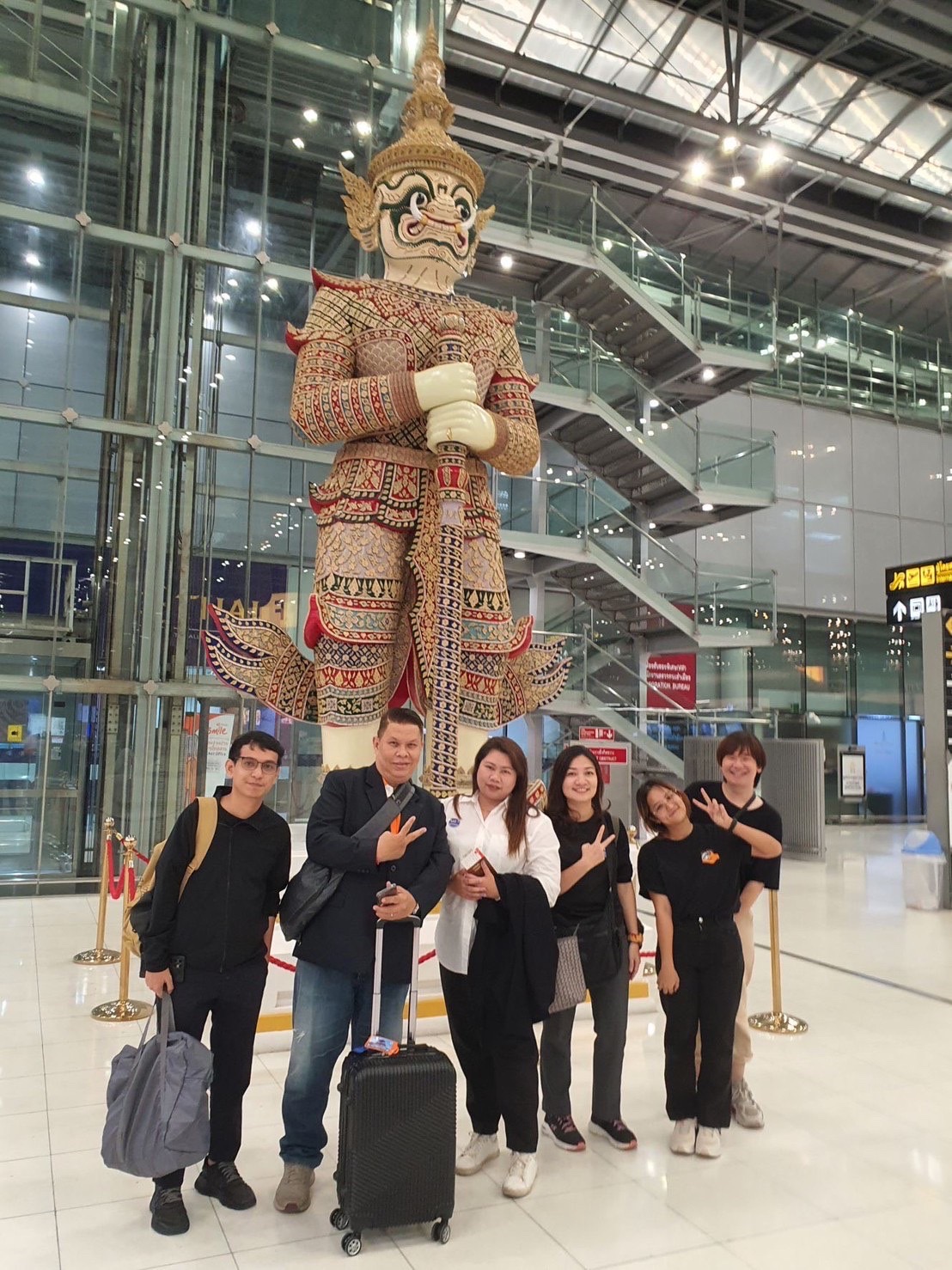 คณะเดินทาง ชุมนุมสหกรณ์ออมทรัพย์ฯ ท่องเที่ยวประเทศญี่ปุ่น ภูมิภาคคันไซ 11-16 ต.ค.66 (กรุ๊ป ที่ 1)