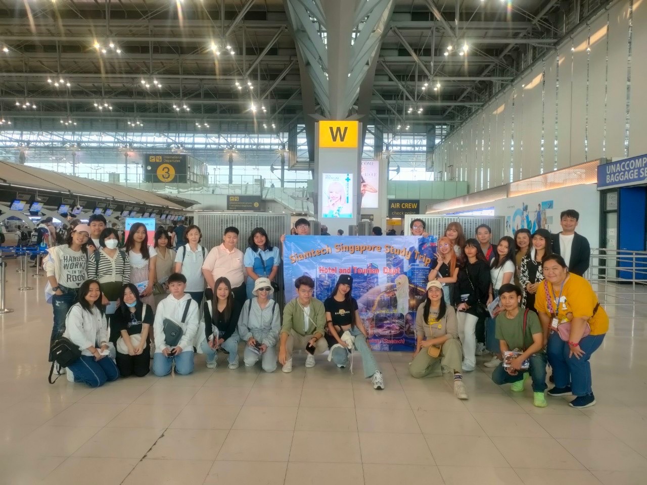 คณะศึกษาดูงาน วิทยาลัยเทคโนโลยีสยาม ณ ประเทศสิงคโปร์ 17-19 มีนาคม 2566